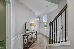 885 Dipper Ln, Aurora, OH 44202 - Photo 3