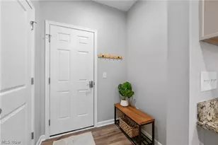 885 Dipper Ln, Aurora, OH 44202 - Photo 11