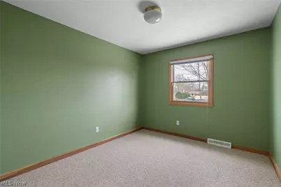 4469 Shelly Drive, Green Hills, OH 44131 - Photo 25