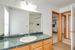 5223 Queen Ann Way, Painesville, OH 44077 - Photo 17