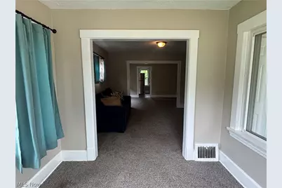 848 Cameron Avenue, Youngstown, OH 44502 - Photo 5