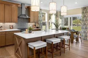 7823 Harley Hills Dr, North Royalton, OH 44133 - Photo 9