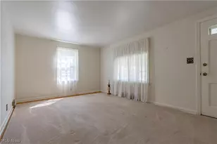 2120 Blenheim Ave, Alliance, OH 44601 - Photo 11