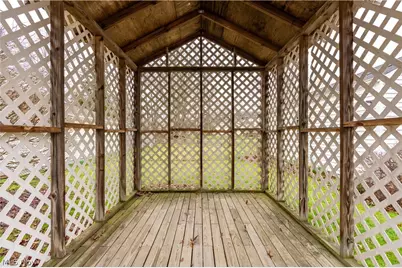 2120 Blenheim Avenue, Alliance, OH 44601 - Photo 5