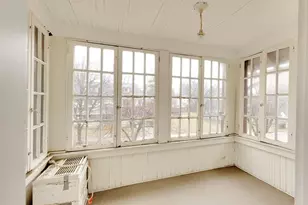 1007 Delia Ave, Akron, OH 44320 - Photo 7