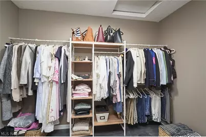 1061 Jonathan Avenue, Akron, OH 44333 - Photo 23