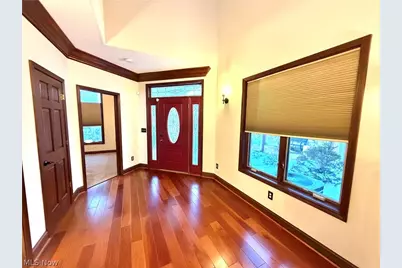 4319 Shore Drive, Lorain, OH 44053 - Photo 9