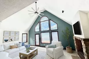 4319 Shore Dr, Lorain, OH 44053 - Photo 11