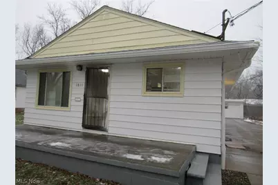 1811 E 298th Street, Wickliffe, OH 44092 - Photo 1