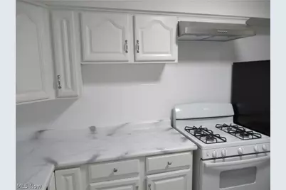 1811 E 298th Street, Wickliffe, OH 44092 - Photo 9