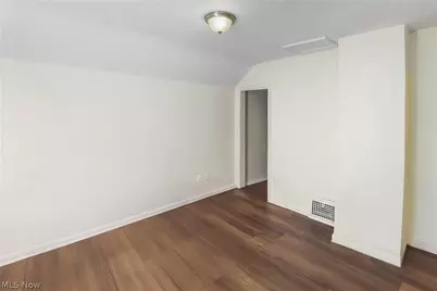 505 Brown Street, Akron, OH 44311 - Photo 5