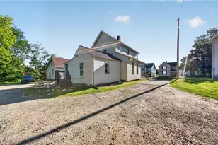 511 Brown St, Akron, OH 44311 - Photo 3