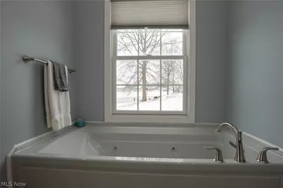 6443 Hills and Dales Road NW, Canton, OH 44708 - Photo 23