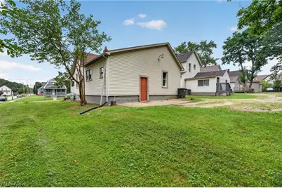 517 Brown Street, Akron, OH 44311 - Photo 31