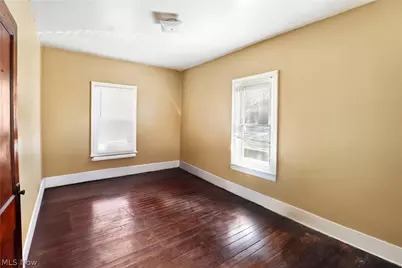 517 Brown Street, Akron, OH 44311 - Photo 7