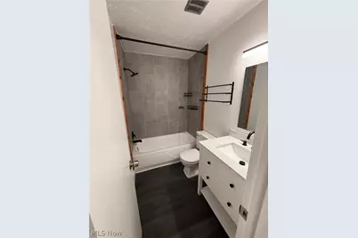 216 Moore Road #3J, Avon Lake, OH 44012 - Photo 9