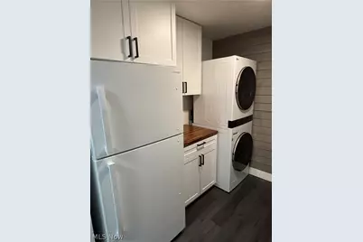 216 Moore Road #3J, Avon Lake, OH 44012 - Photo 3