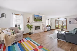 2031 Celestial Dr NE, Warren, OH 44484 - Photo 7