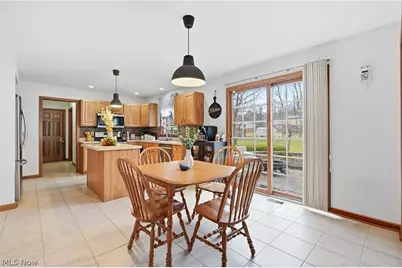 2031 Celestial Drive NE, Warren, OH 44484 - Photo 11