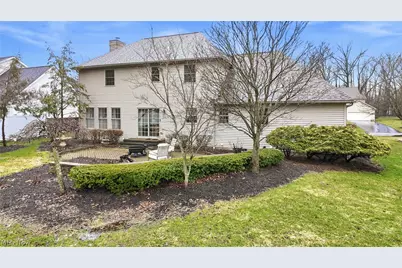 2031 Celestial Drive NE, Warren, OH 44484 - Photo 47