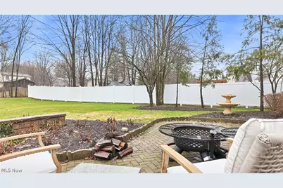 2031 Celestial Drive NE, Warren, OH 44484 - Photo 49