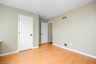 38086 Rocky Run Court, North Ridgeville, OH 44039 - Photo 23