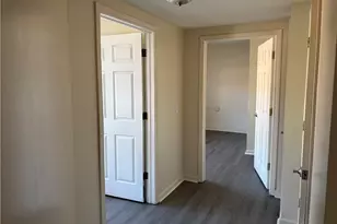 5644 Broadway Ave, Loveland, OH 44127 - Photo 5