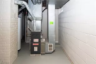 24791 Drakefield Ave, Euclid, OH 44123 - Photo 27