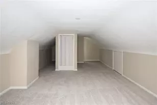 24791 Drakefield Ave, Euclid, OH 44123 - Photo 21