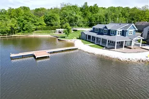 2166 NE River Rd, Lake Milton, OH 44429 - Photo 9