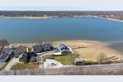 2166 NE River Road, Lake Milton, OH 44429 - Photo 9