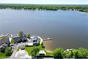 2166 NE River Rd, Lake Milton, OH 44429 - Photo 5