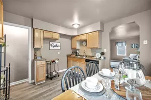 15313 Fernway Dr, Maple Heights, OH 44137 - Photo 11