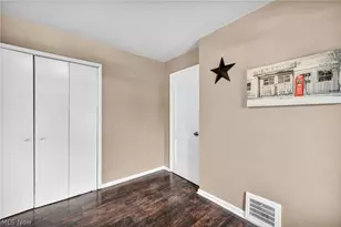 15313 Fernway Dr, Maple Heights, OH 44137 - Photo 27