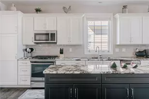 3900 Matisse Cir, Pepper Pike, OH 44124 - Photo 7