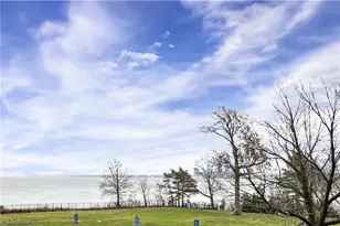 12900 Lake Ave, Oakwood, OH 44107 - Photo 9