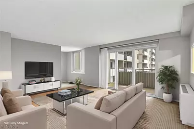 12900 Lake Avenue #201, Oakwood, OH 44107 - Photo 3