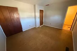 34297 W Point Dr, North Ridgeville, OH 44039 - Photo 7