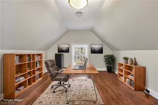 10 E Hanna Ln, Bratenahl, OH 44108 - Photo 21