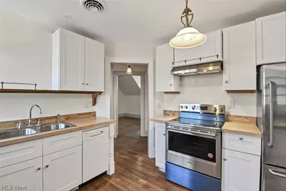 10 E Hanna Lane, Bratenahl, OH 44108 - Photo 23