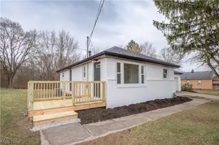 398 Snyder Ave, Barberton, OH 44203 - Photo 25