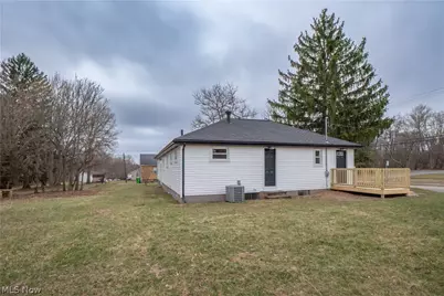 398 Snyder Avenue, Barberton, OH 44203 - Photo 29