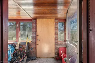 832 Buena Vista Blvd, Steubenville, OH 43952 - Photo 23