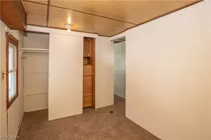 3001 Pepperhill Rd, Akron, OH 44312 - Photo 9