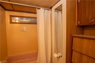 3001 Pepperhill Rd, Akron, OH 44312 - Photo 13