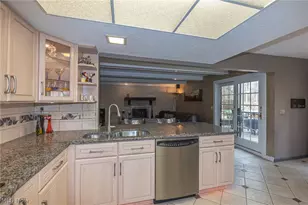 13576 Fairwinds Dr, Strongsville, OH 44136 - Photo 11