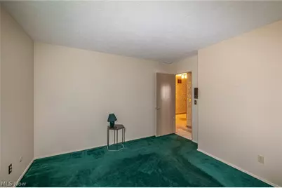 13576 Fairwinds Drive, Strongsville, OH 44136 - Photo 33