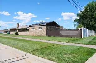 5981 Northview Dr, Green Hills, OH 44131 - Photo 45