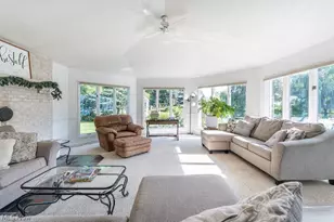 10736 Lautenschlager Rd, Apple Creek, OH 44606 - Photo 13