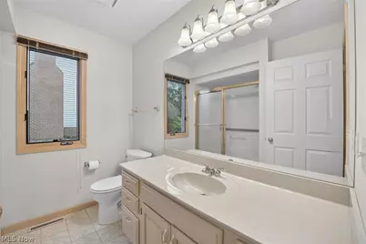 6284 S Applecross Road, Highland Heights, OH 44143 - Photo 25